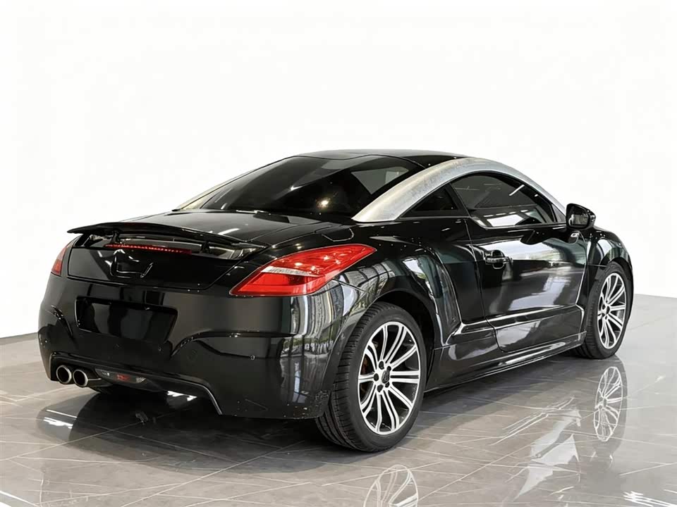 Peugeot RCZ
