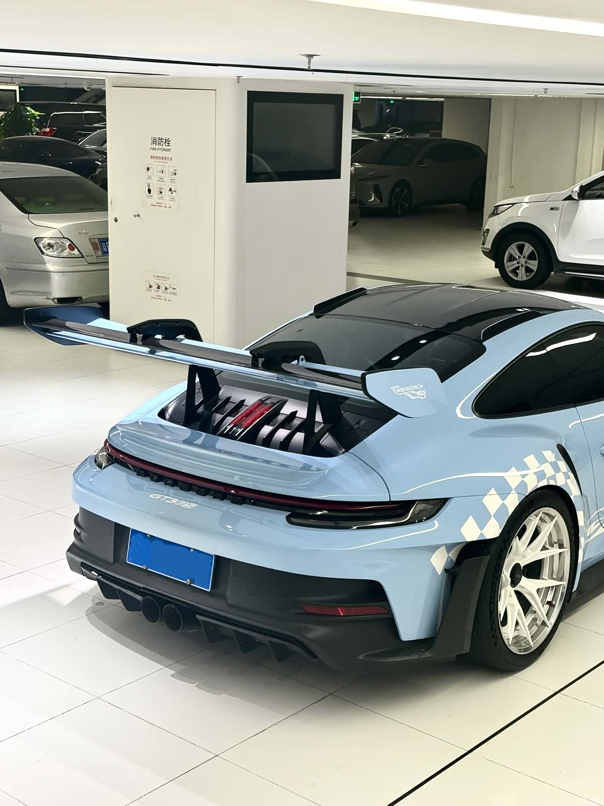 Porsche 911, 2023 8