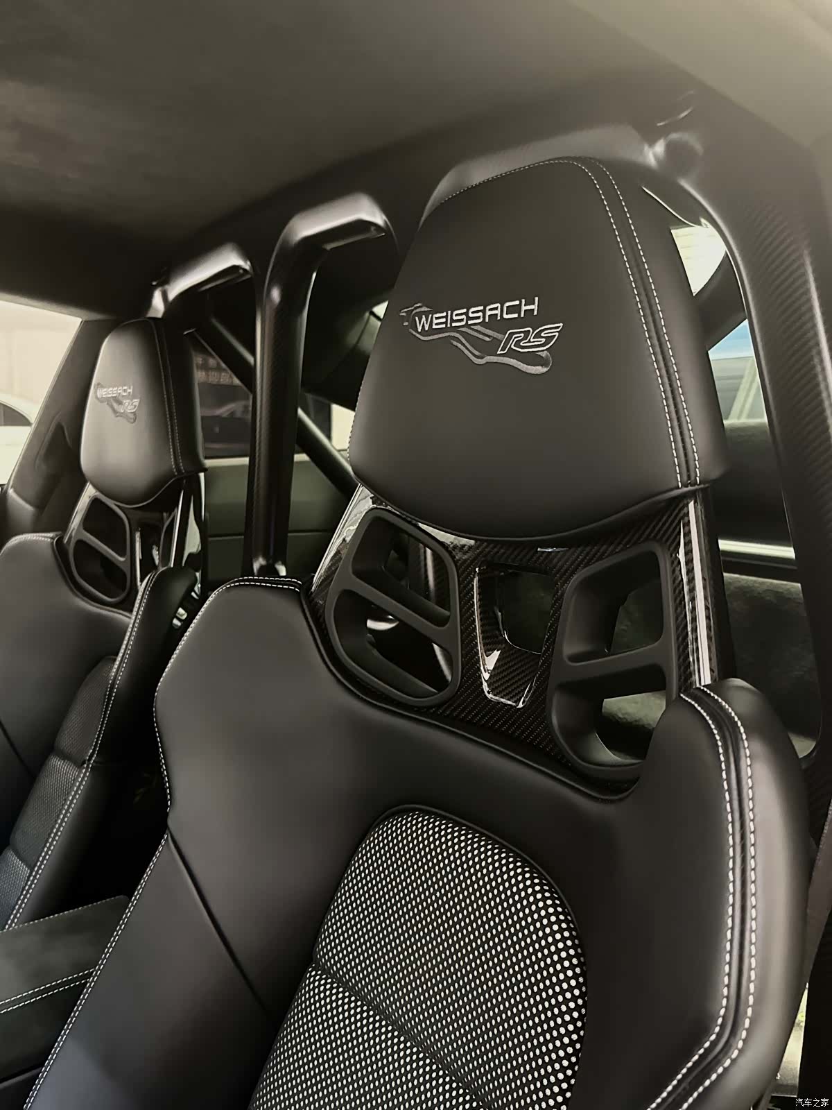 Porsche 911, 2023 11