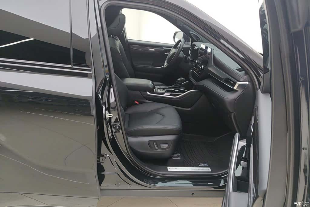 Toyota Crown, 2023 8