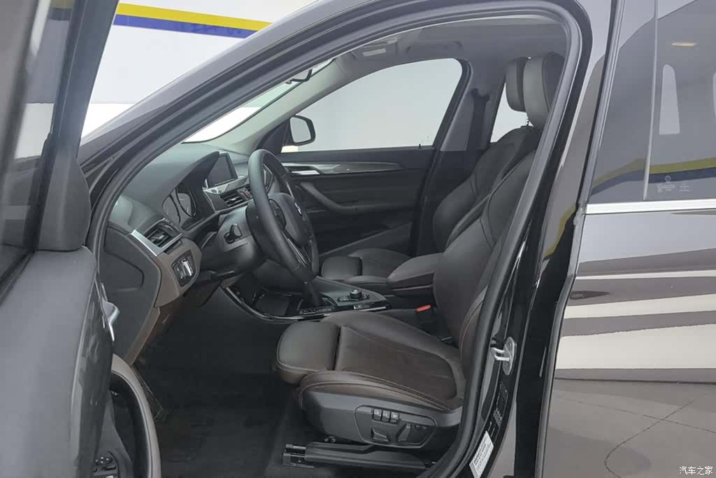 BMW X1, 2019 9