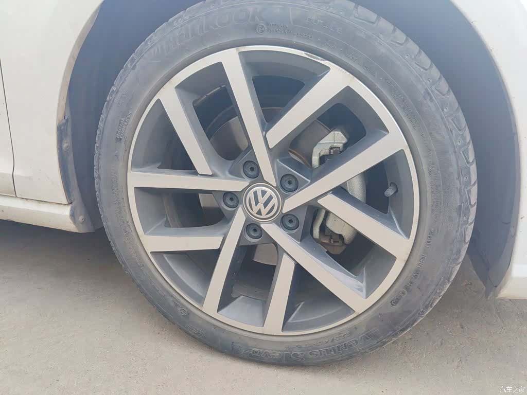 Volkswagen Golf, 2020 26