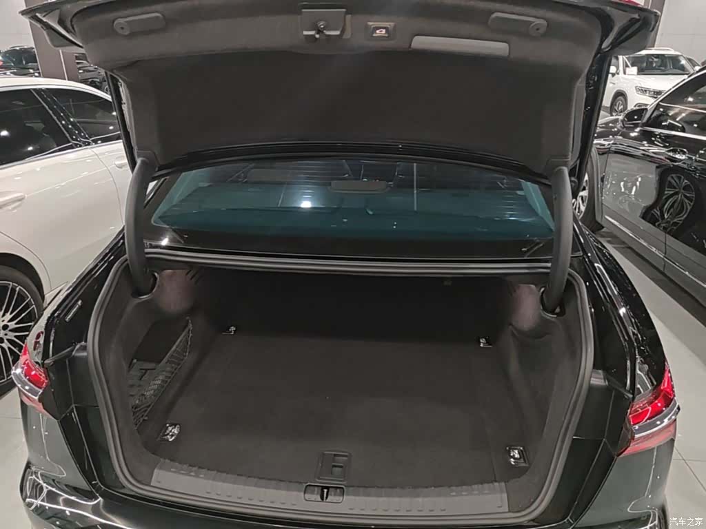 Audi A6L, 2023 19