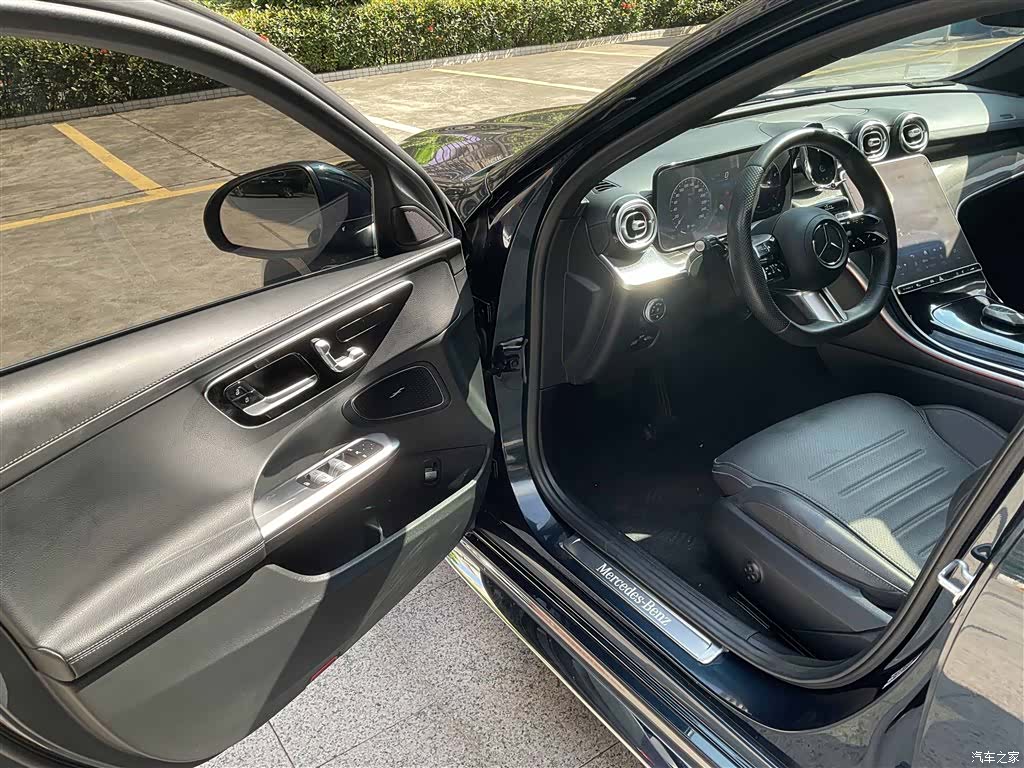 Mercedes-Benz C-Class, 2023 6