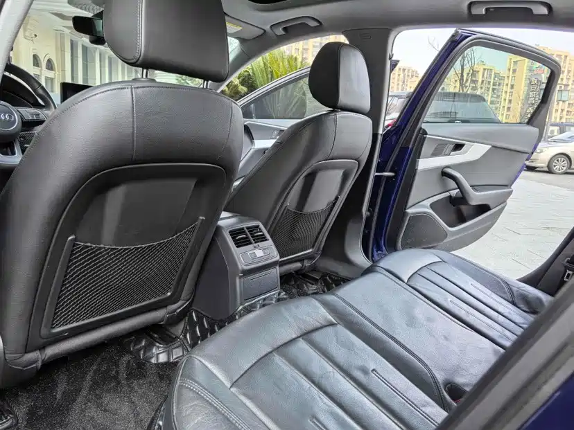 Audi A4L Audi A4L