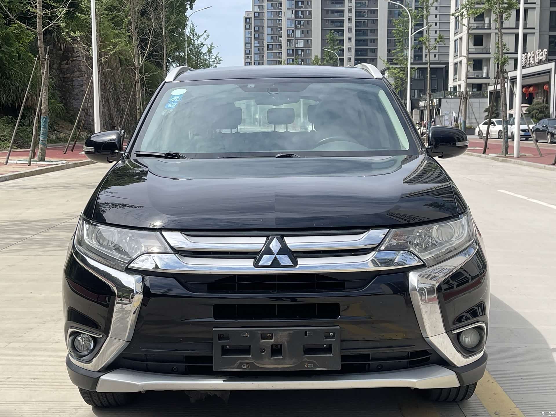 Mitsubishi Outlander, 2018 2