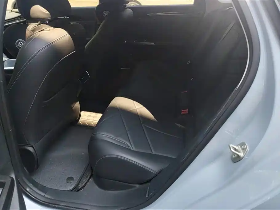 Geely Galaxy Galaxy L6