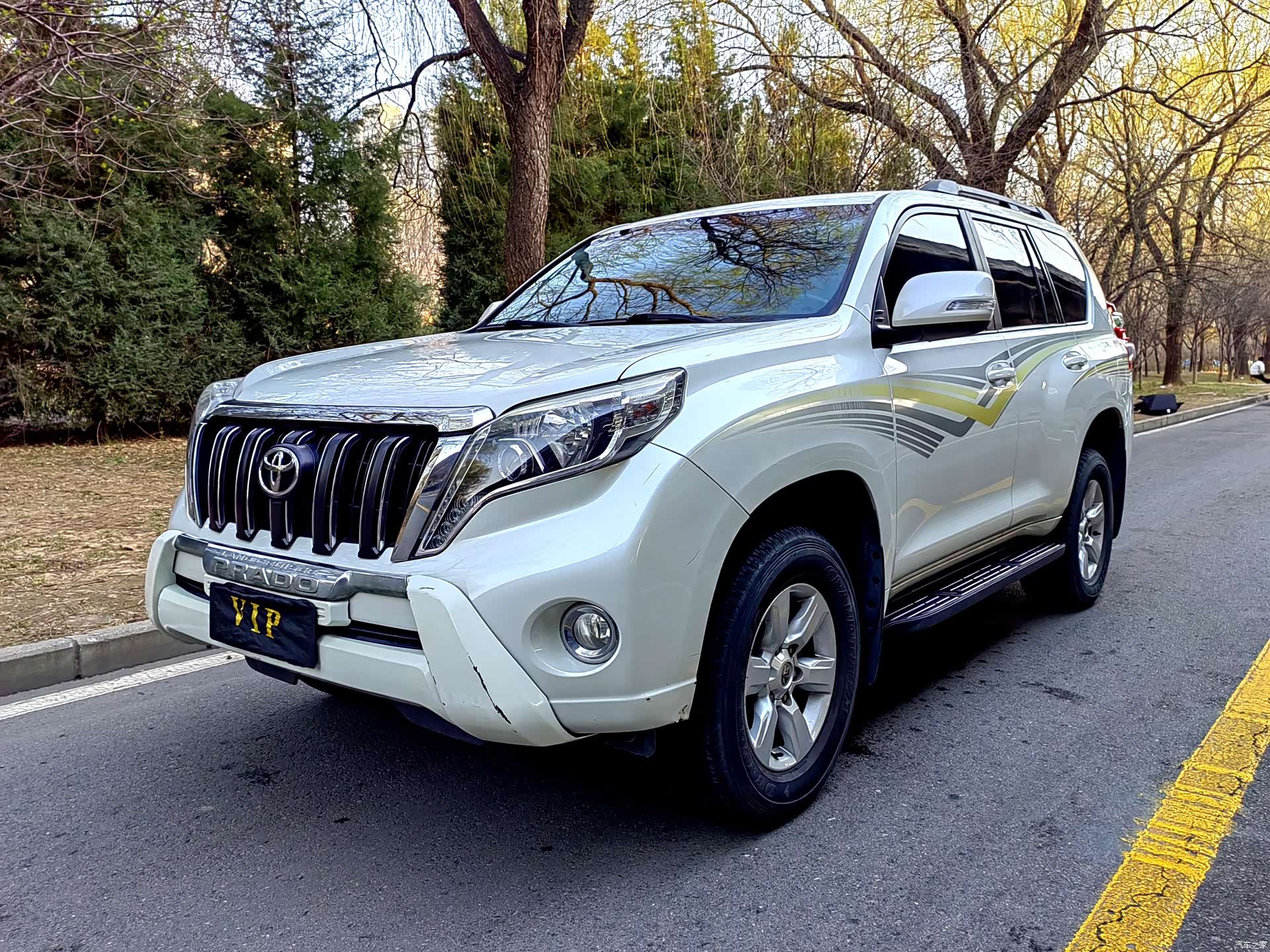 Toyota Prado, 2015 1