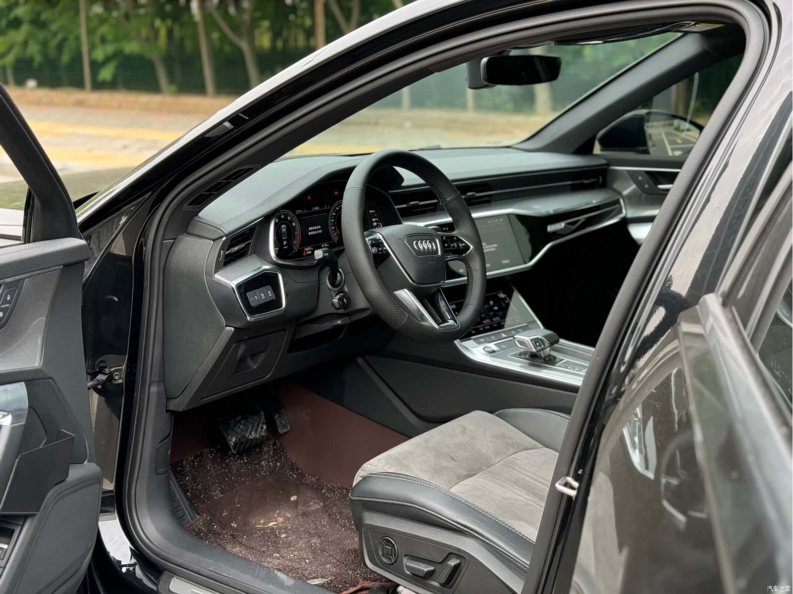 Audi A6L, 2022 4