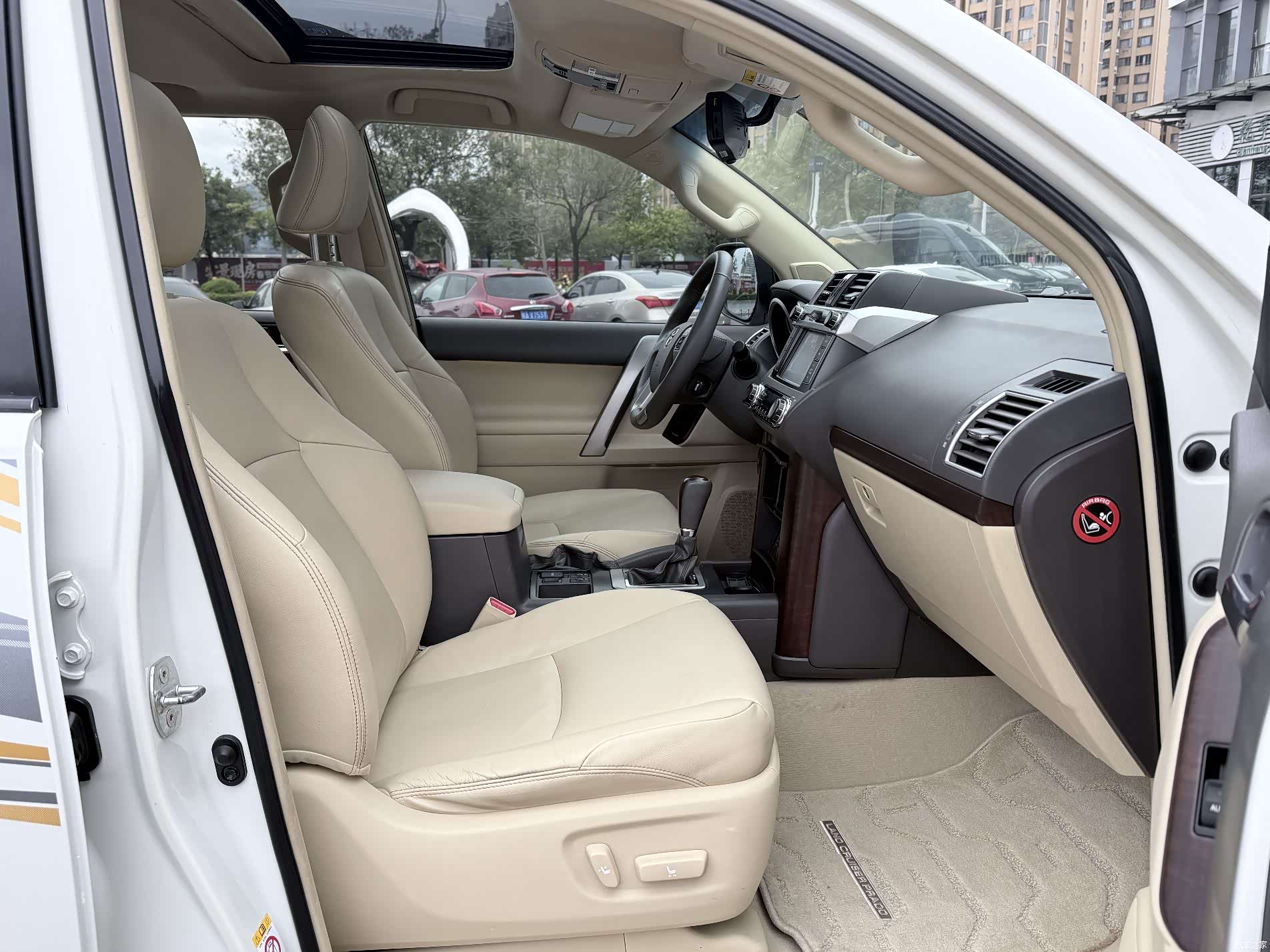 Toyota Prado, 2016 9