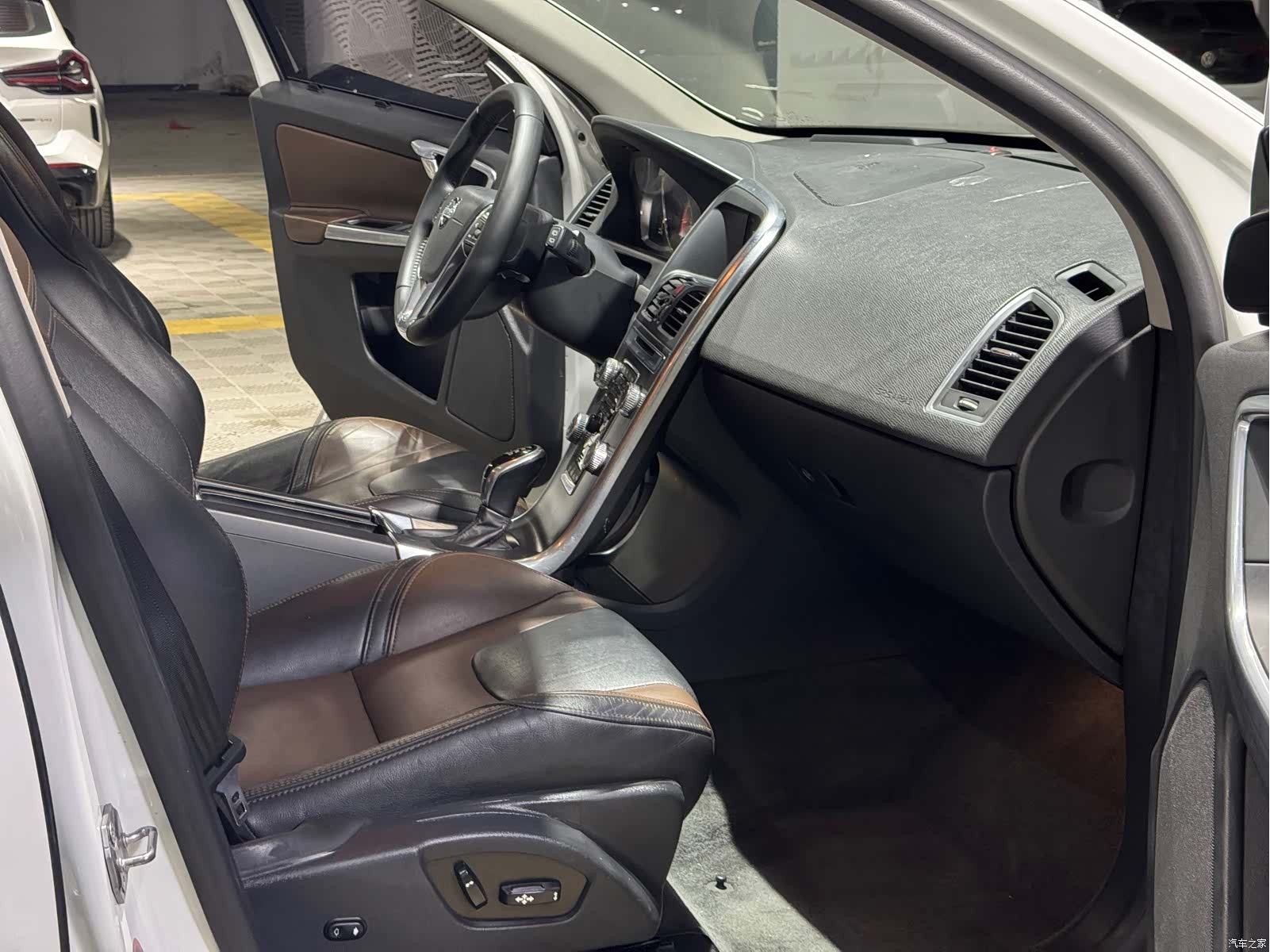 Volvo XC60, 2015 13