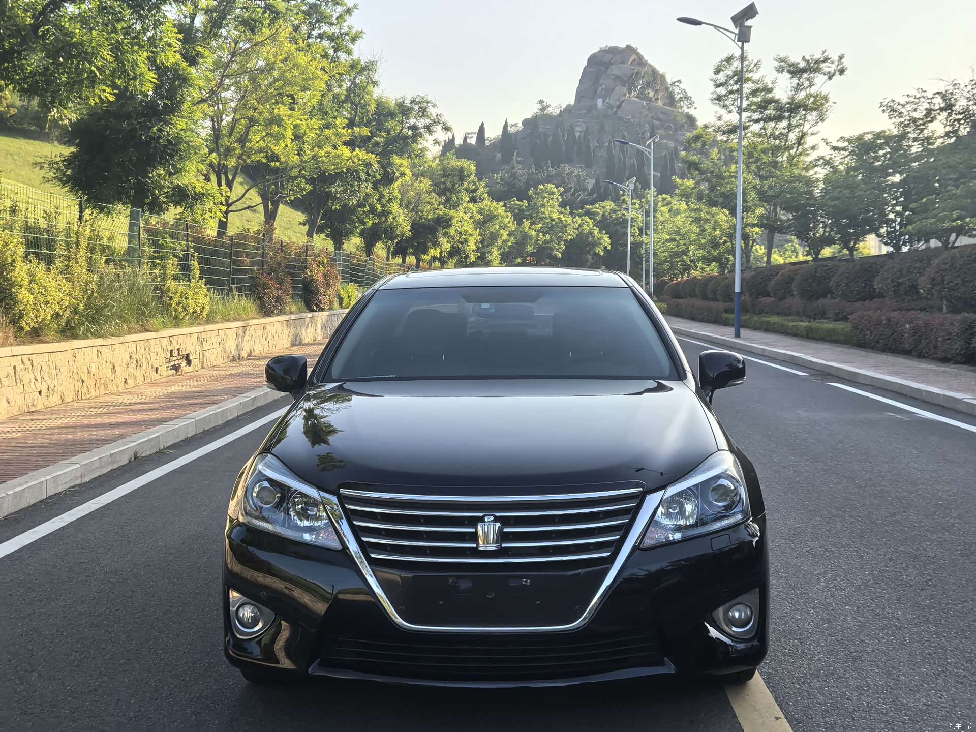 Toyota Crown, 2013 2