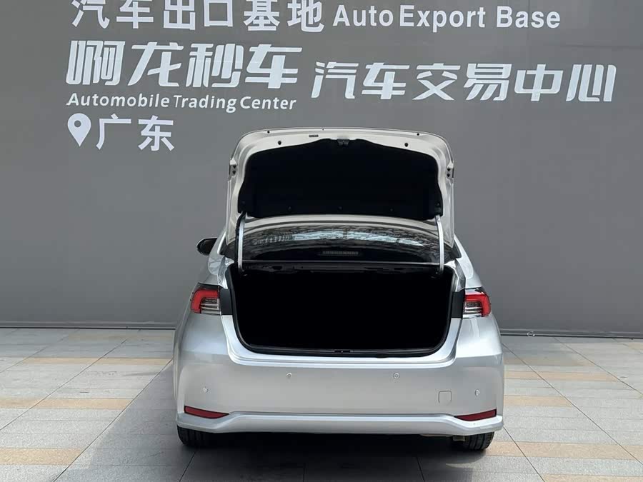 Toyota Corolla 2023, фото 12