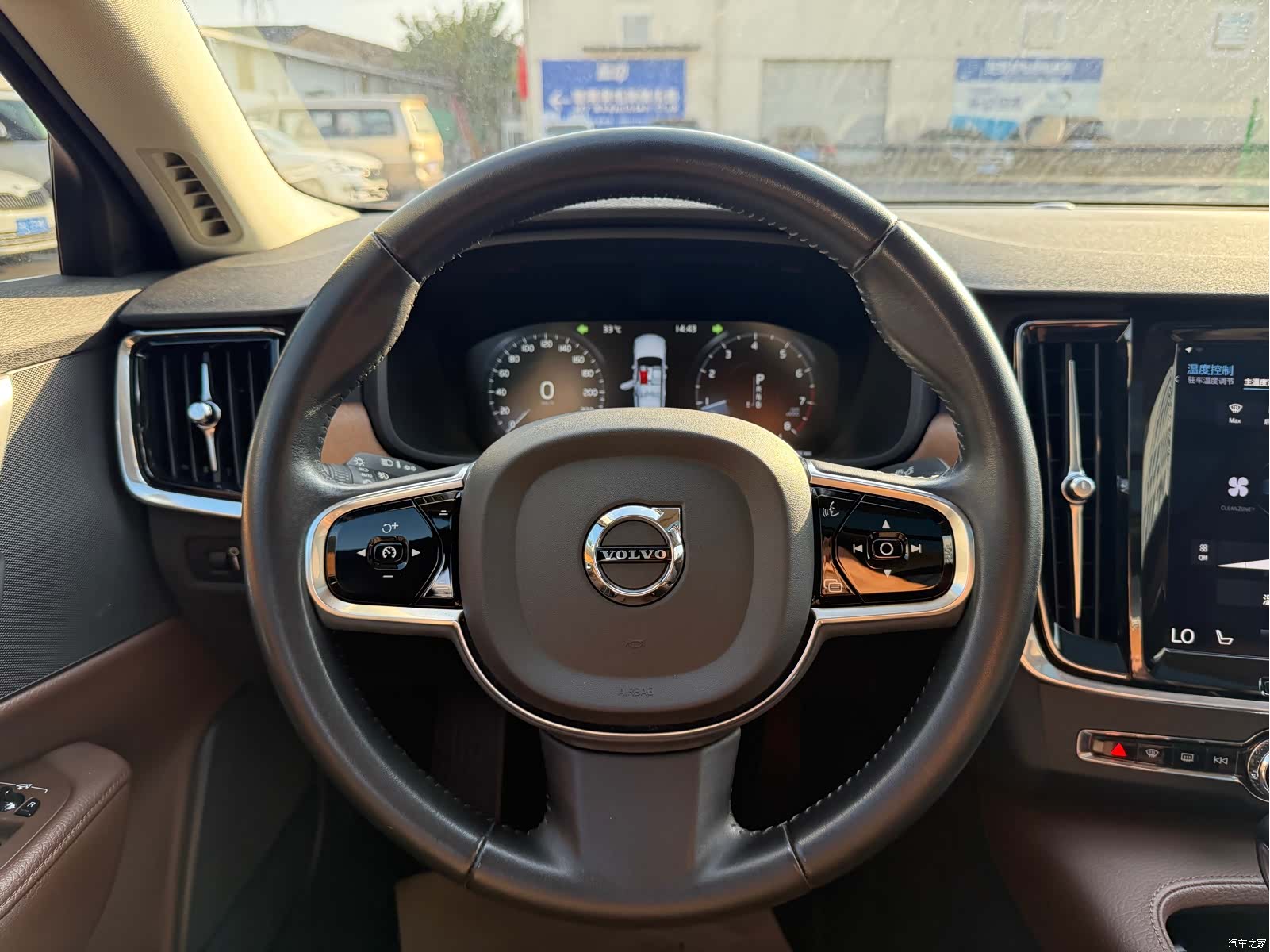 Volvo S90, 2020 все фото