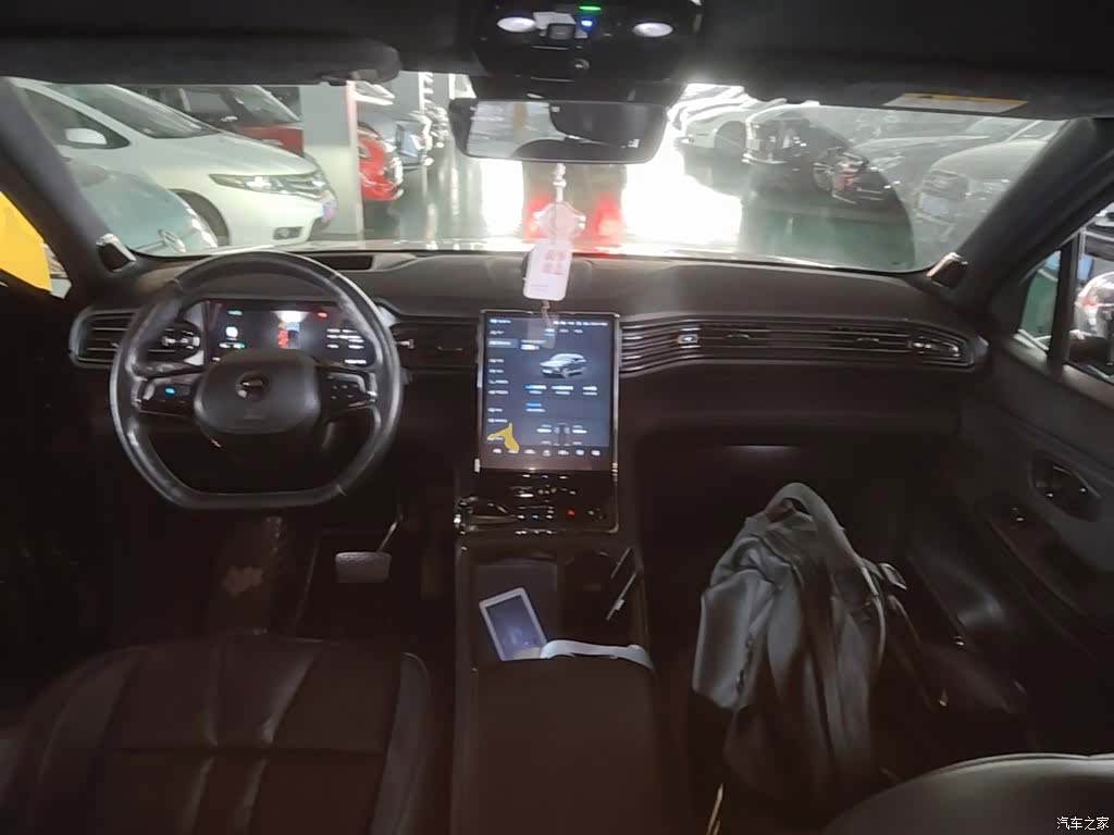 NIO ES8, 2020 6