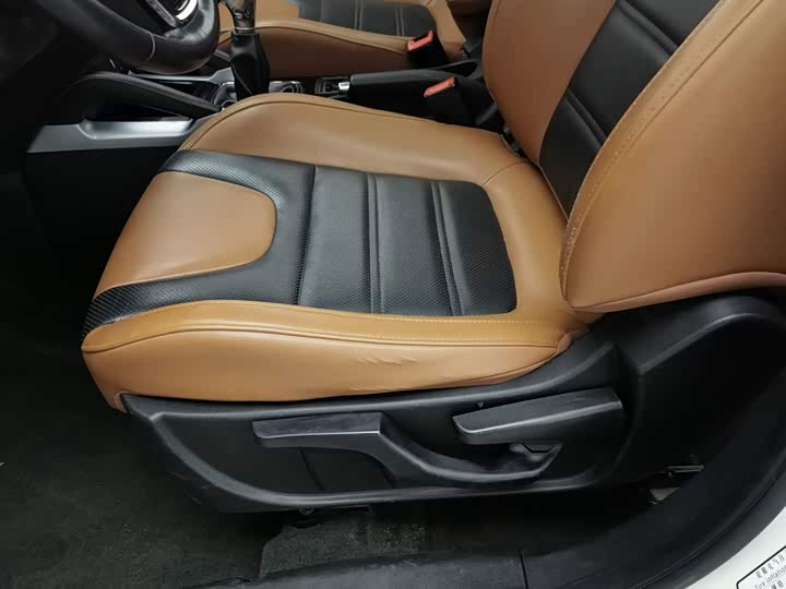 BAIC shen bao X35 2016 1.5L МКПП Luxury