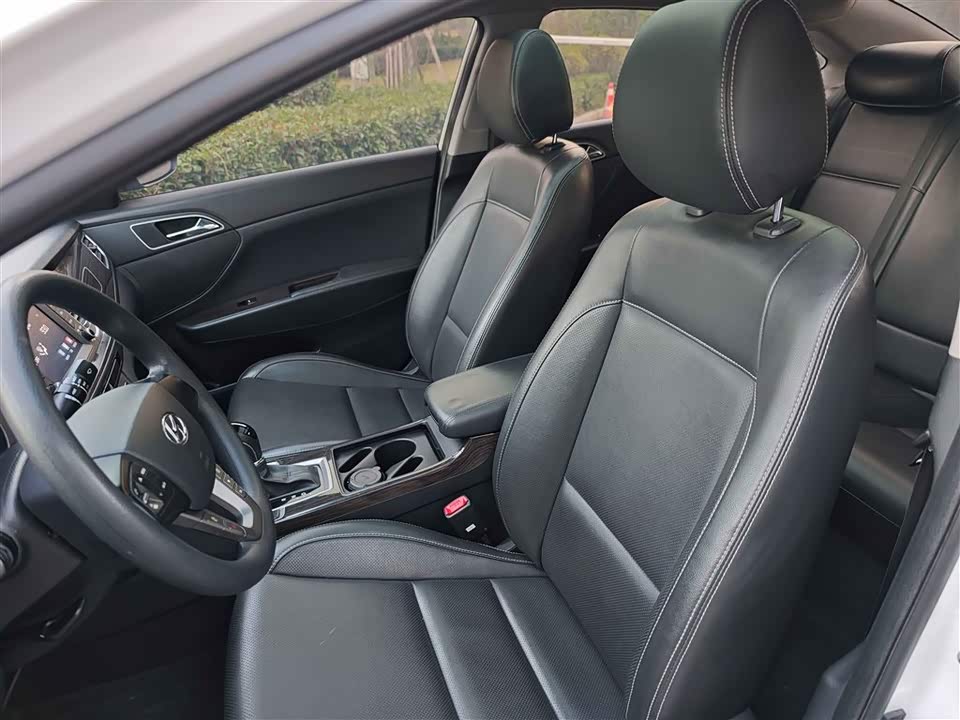 Hyundai Name picture