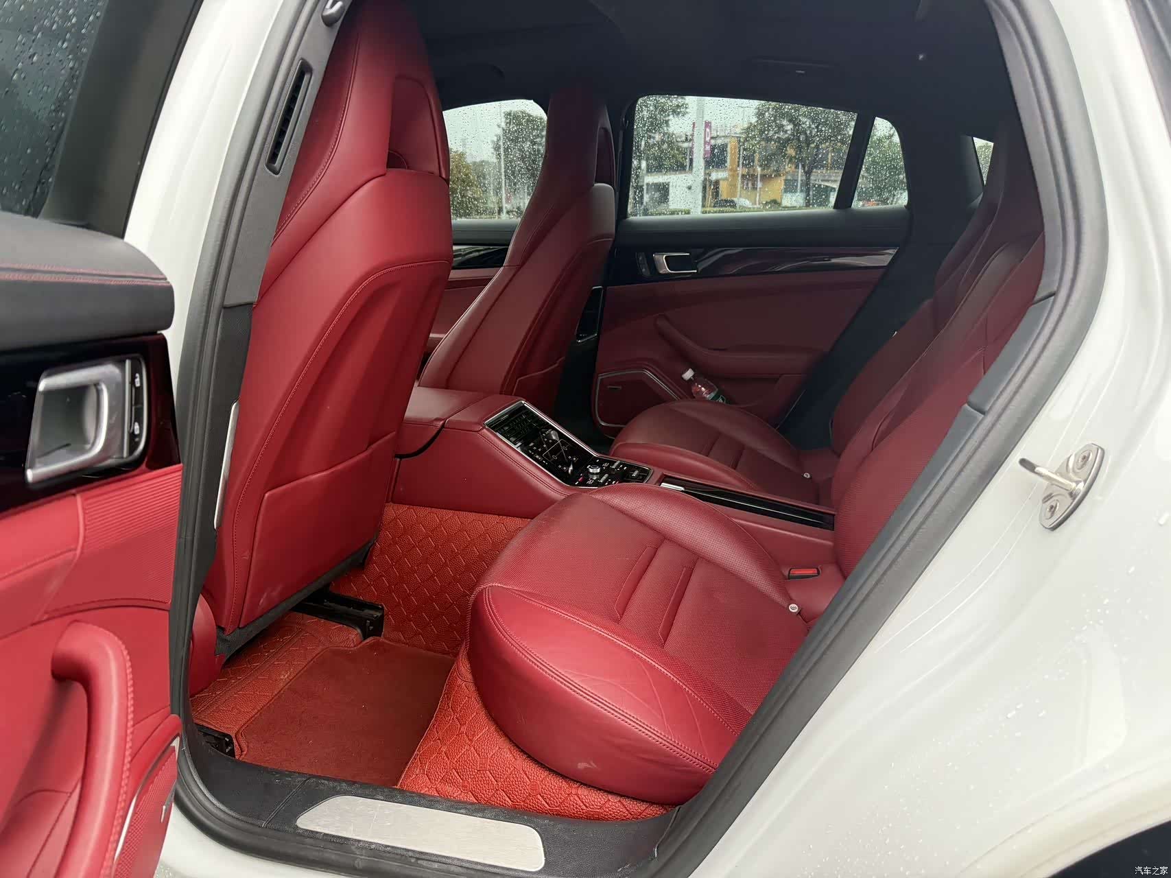 Porsche Panamera, 2022 12