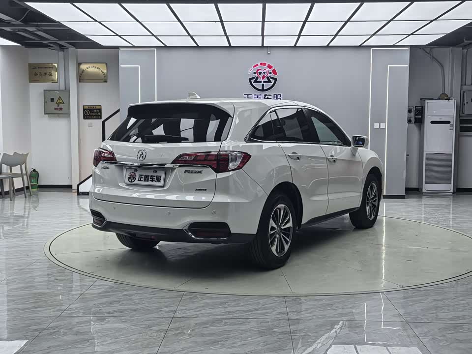 Acura RDX