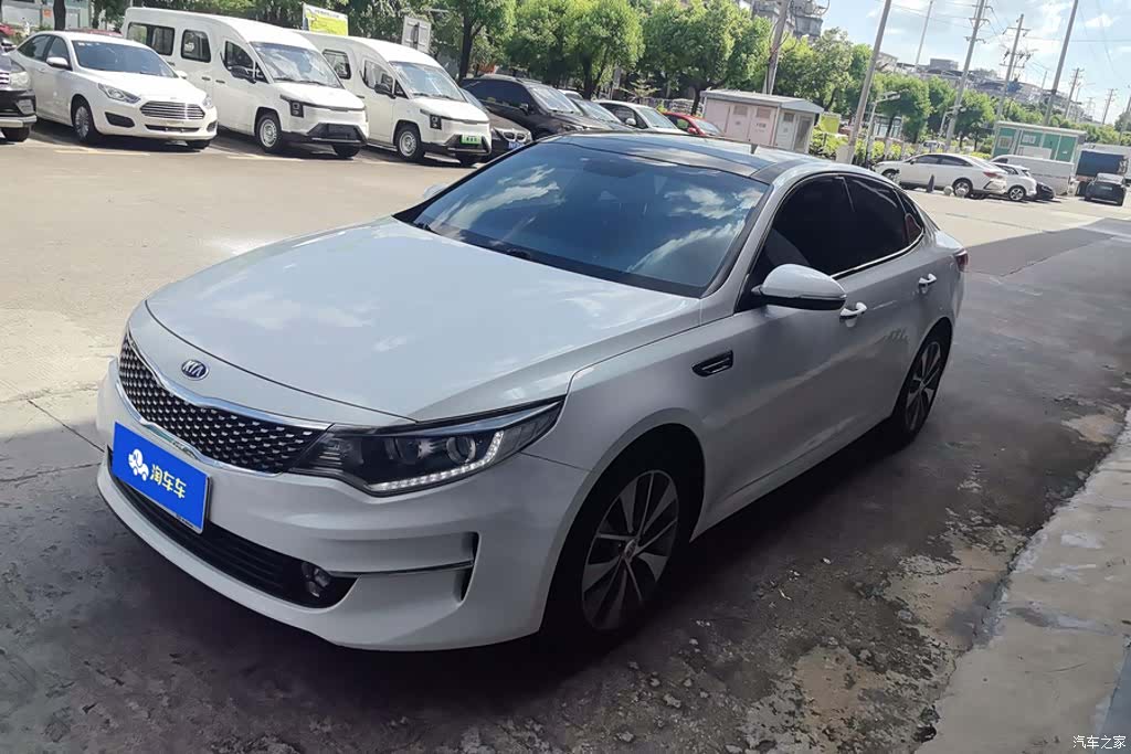 Kia K5, 2017 1