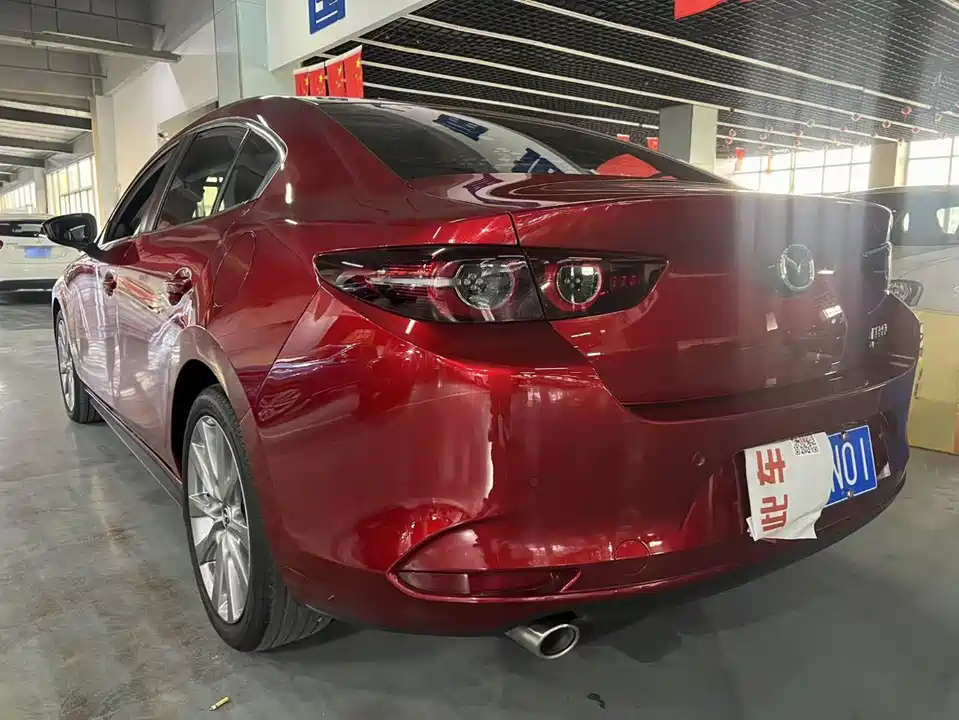 Mazda 3 Angkesaila
