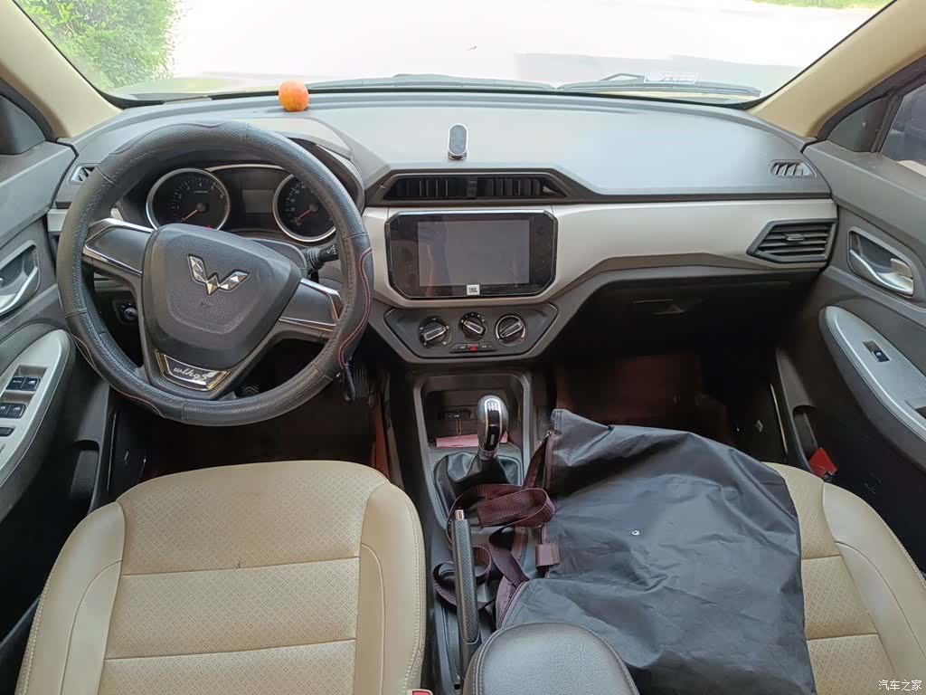 Wuling Hongguang, 2019 13