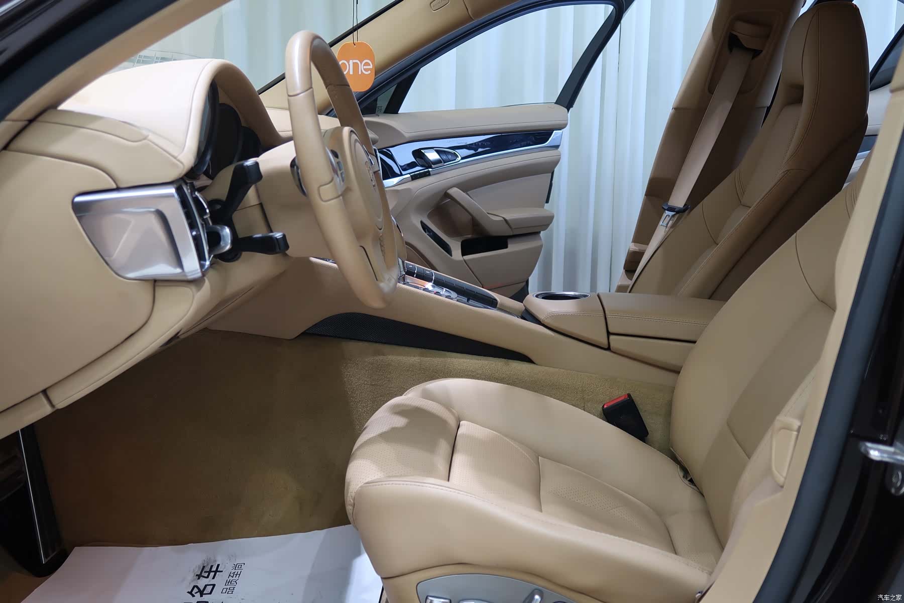 Porsche Panamera, 2015 все фото