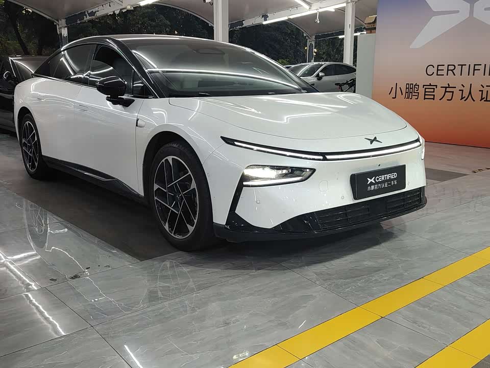 XPENG P7+