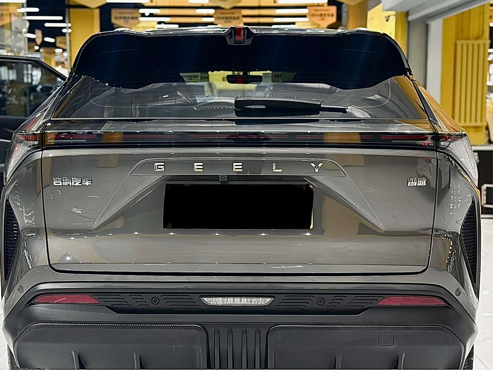 Geely Boyue, 2025 4
