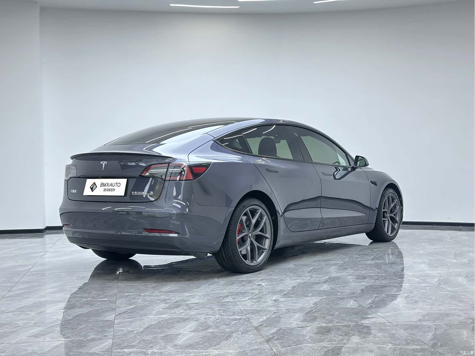Tesla Model 3, 2022 6