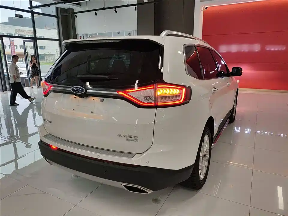 Ford Sharp World