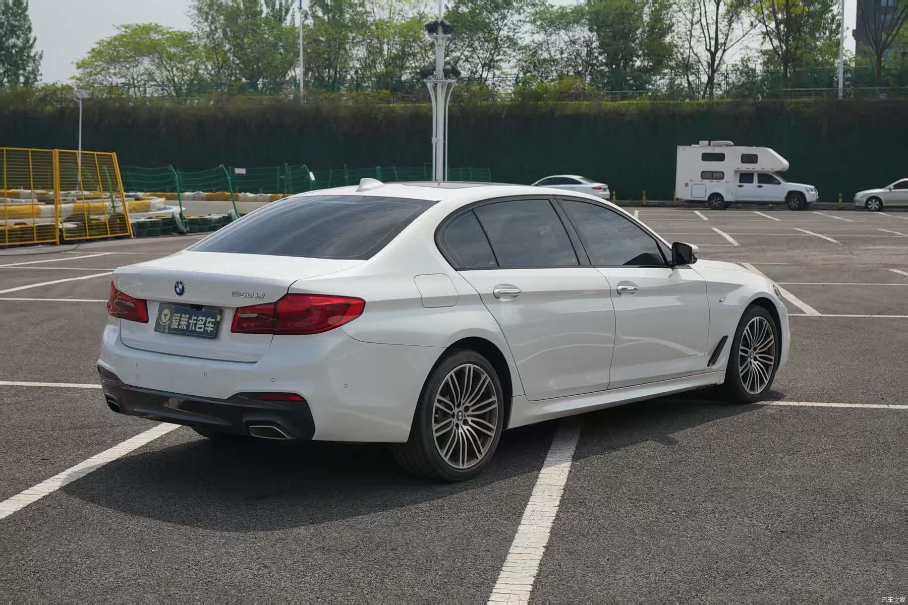 BMW 5 Series, 2018 все фото
