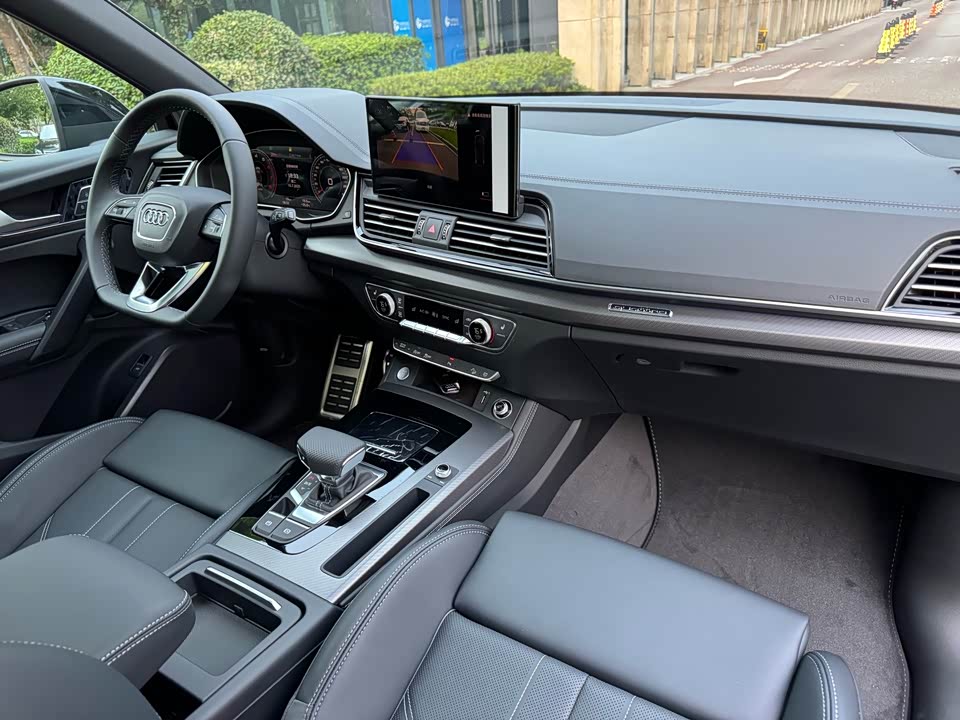Audi Q5L Audi Q5L