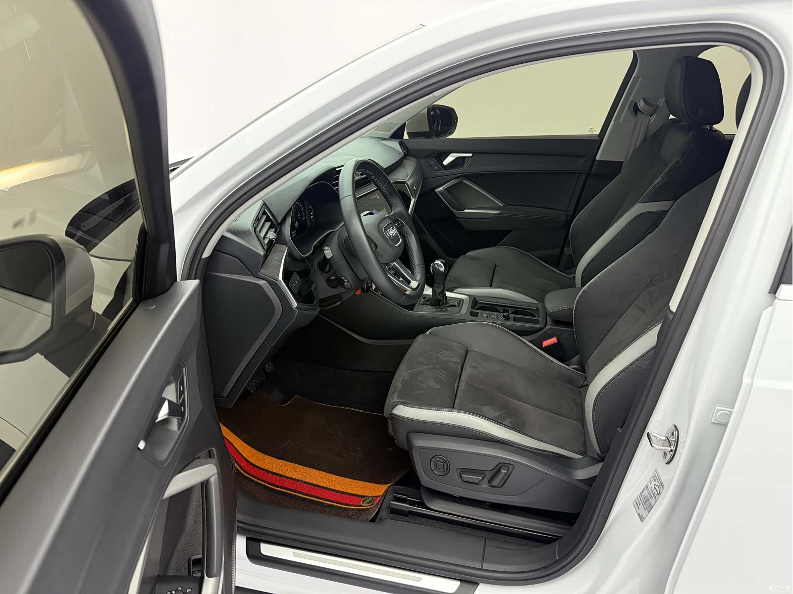 Audi Q3, 2022 17