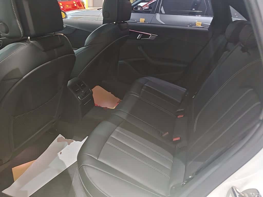 Audi A4L, 2024 17