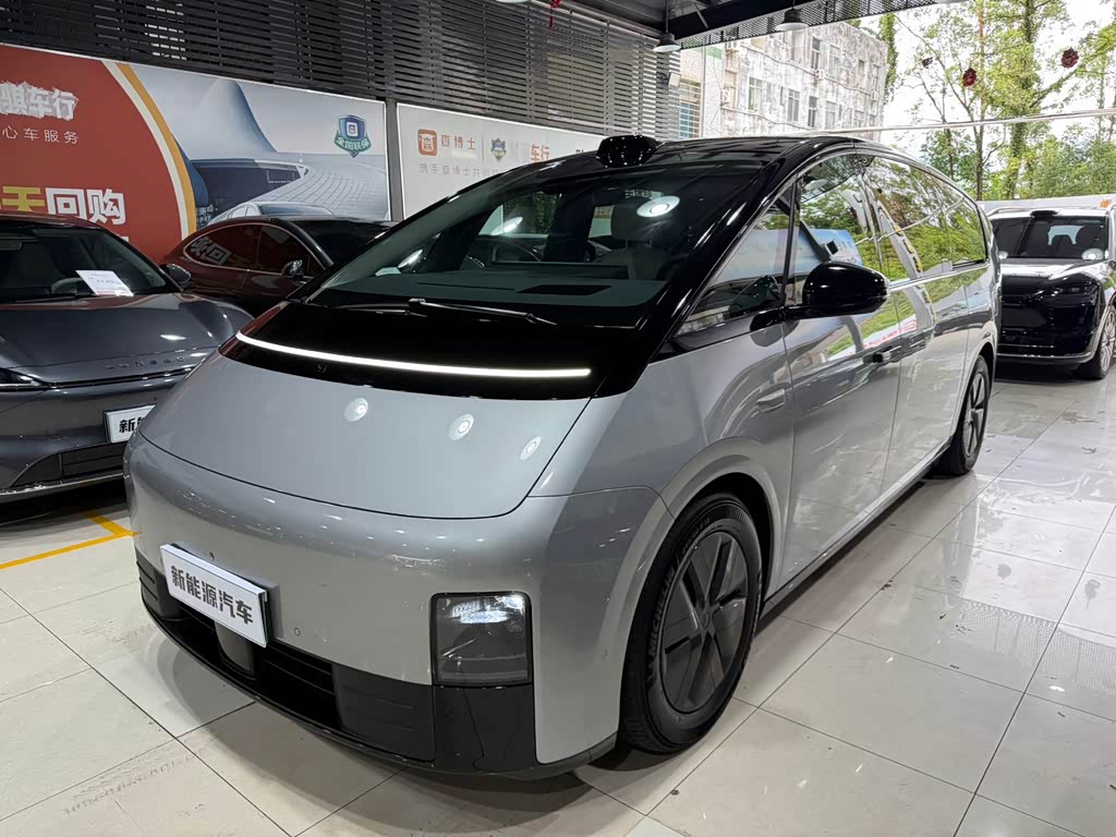 Li Auto MEGA