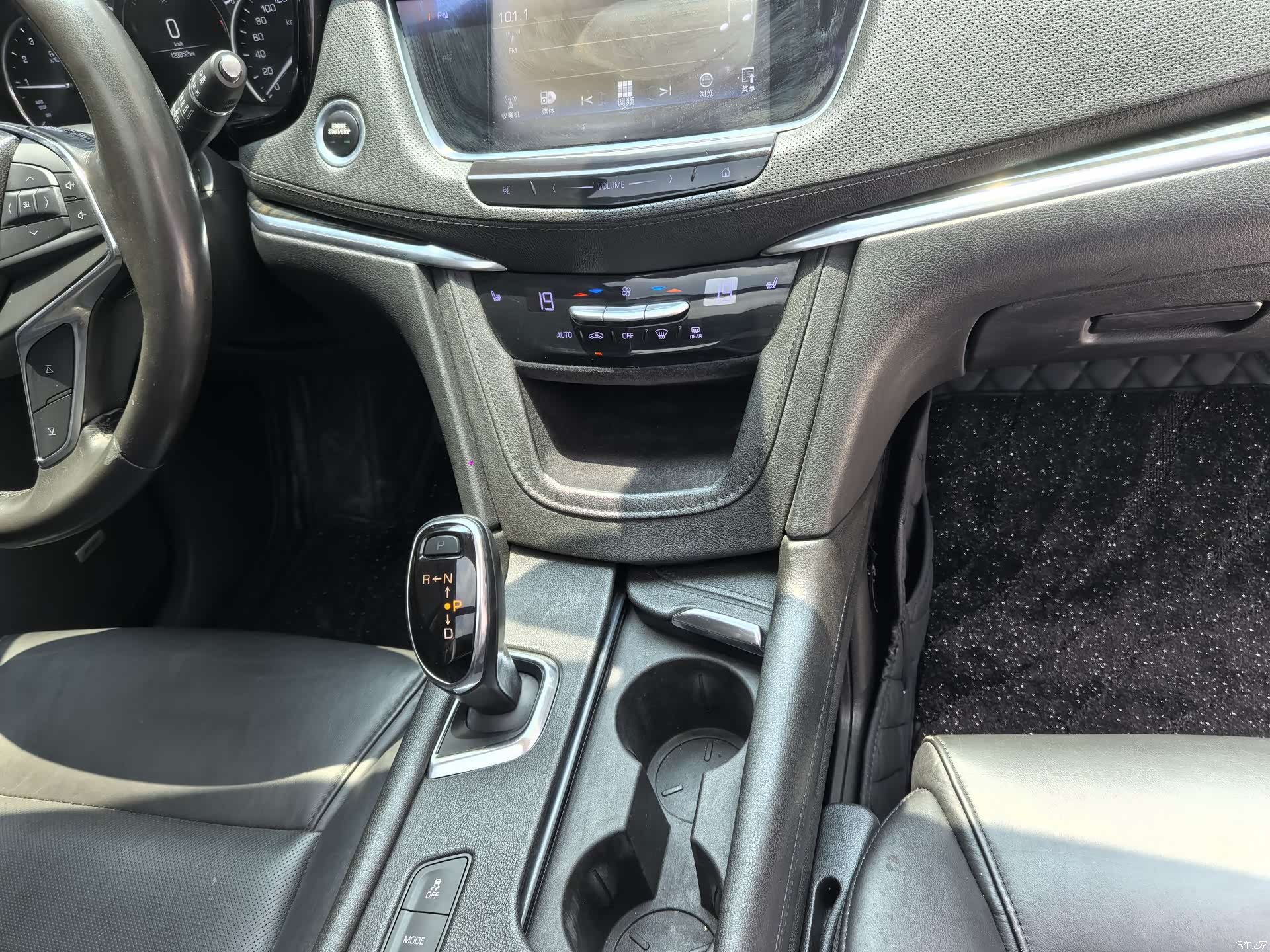 Cadillac XT5, 2017 25