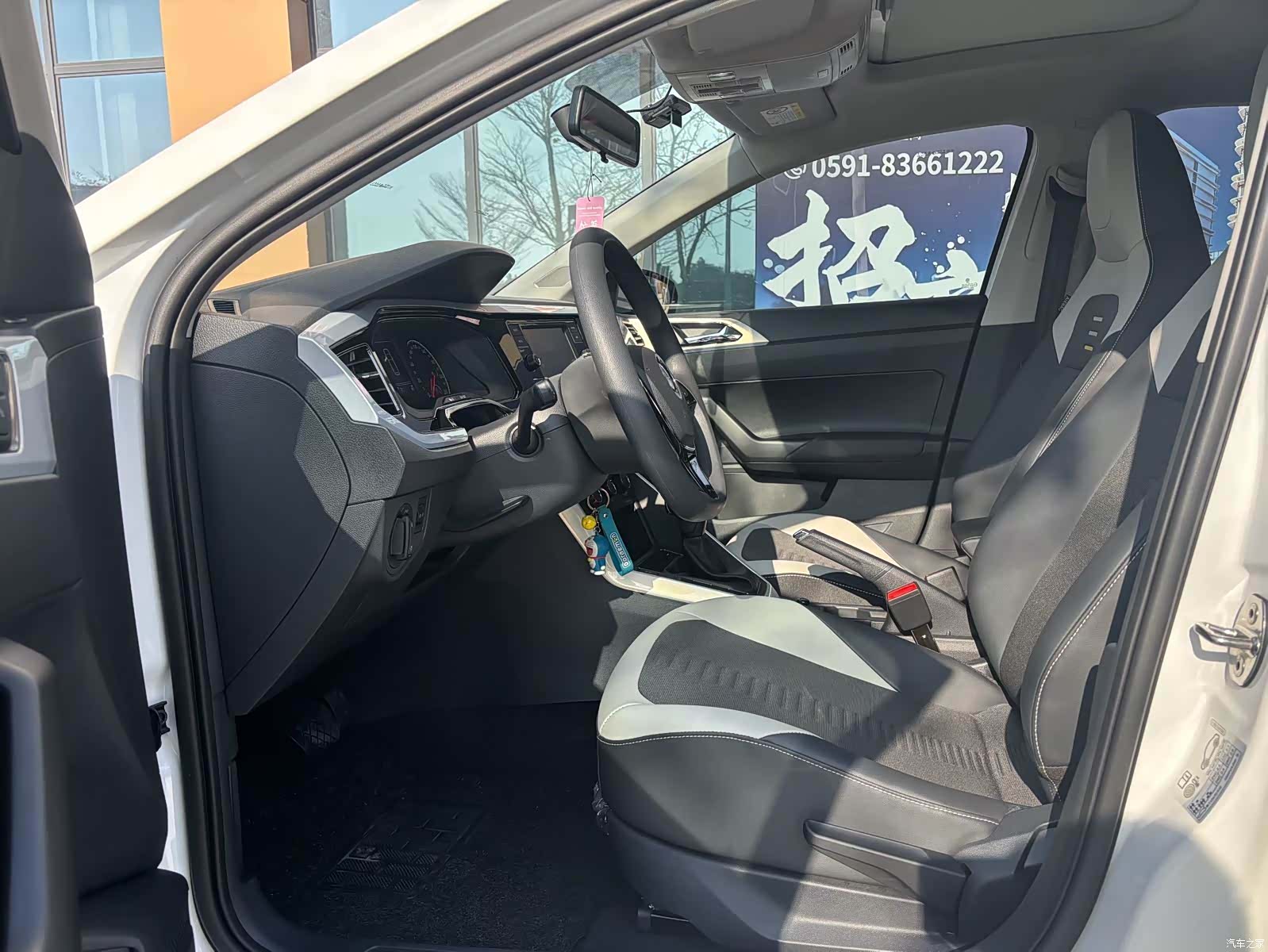 Volkswagen Polo, 2020 все фото
