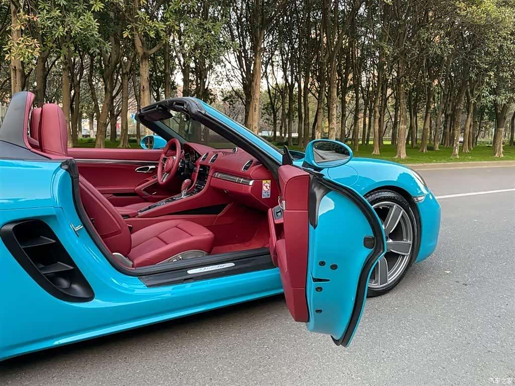 Porsche Boxster, 2021 13