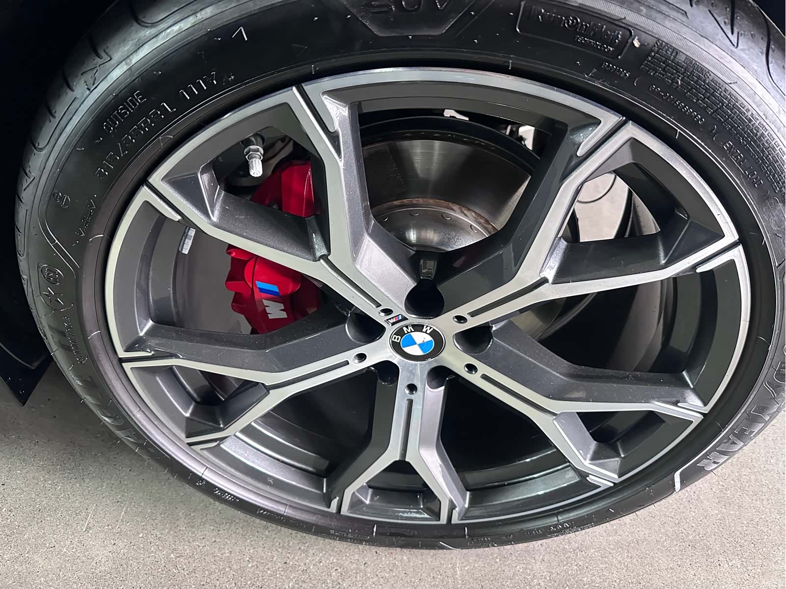 BMW X5, 2024 10