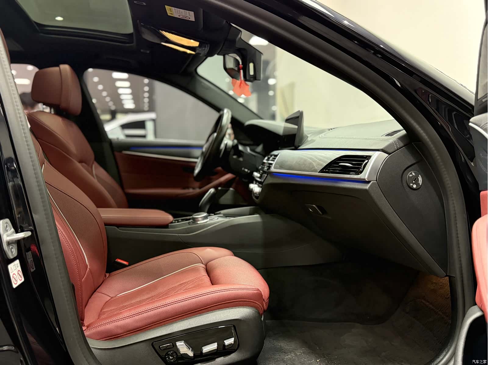 BMW 5 Series, 2021 15