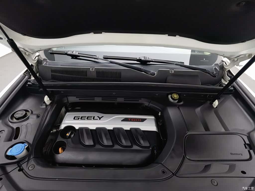 Geely Boyue, 2017 6