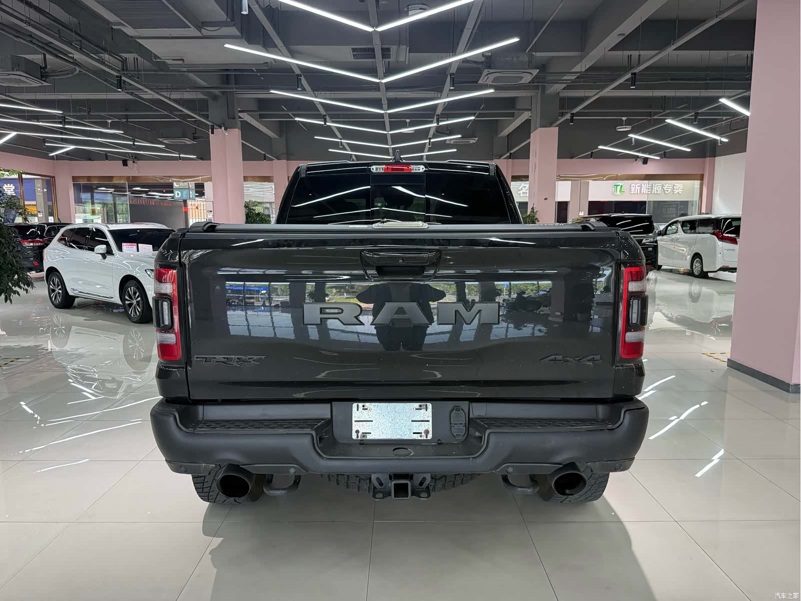 RAM Trucks, 2023 10