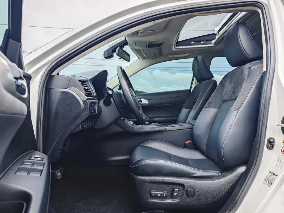 Lexus CT