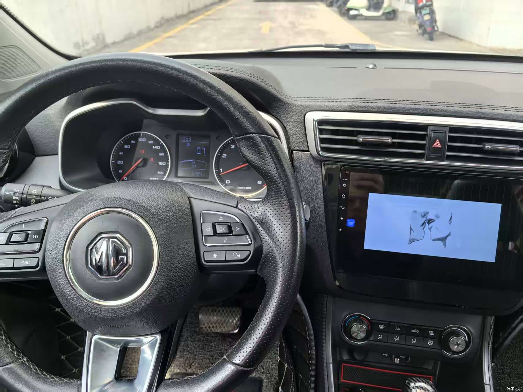 MG ZS, 2018 все фото
