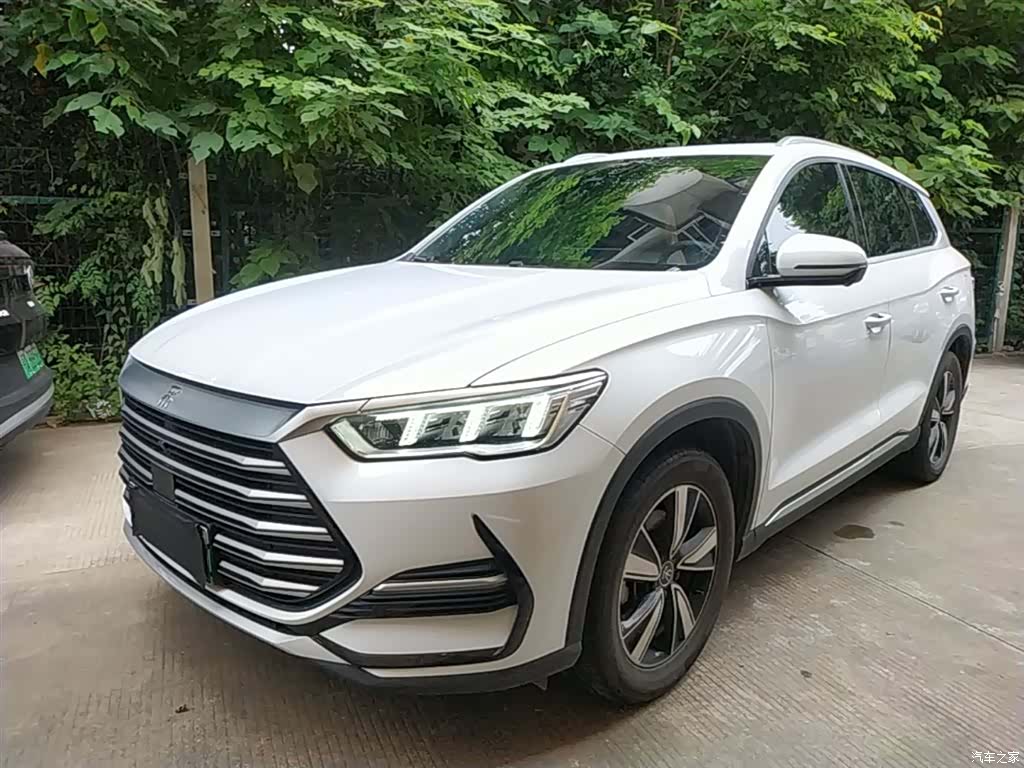 BYD Song, 2022 1
