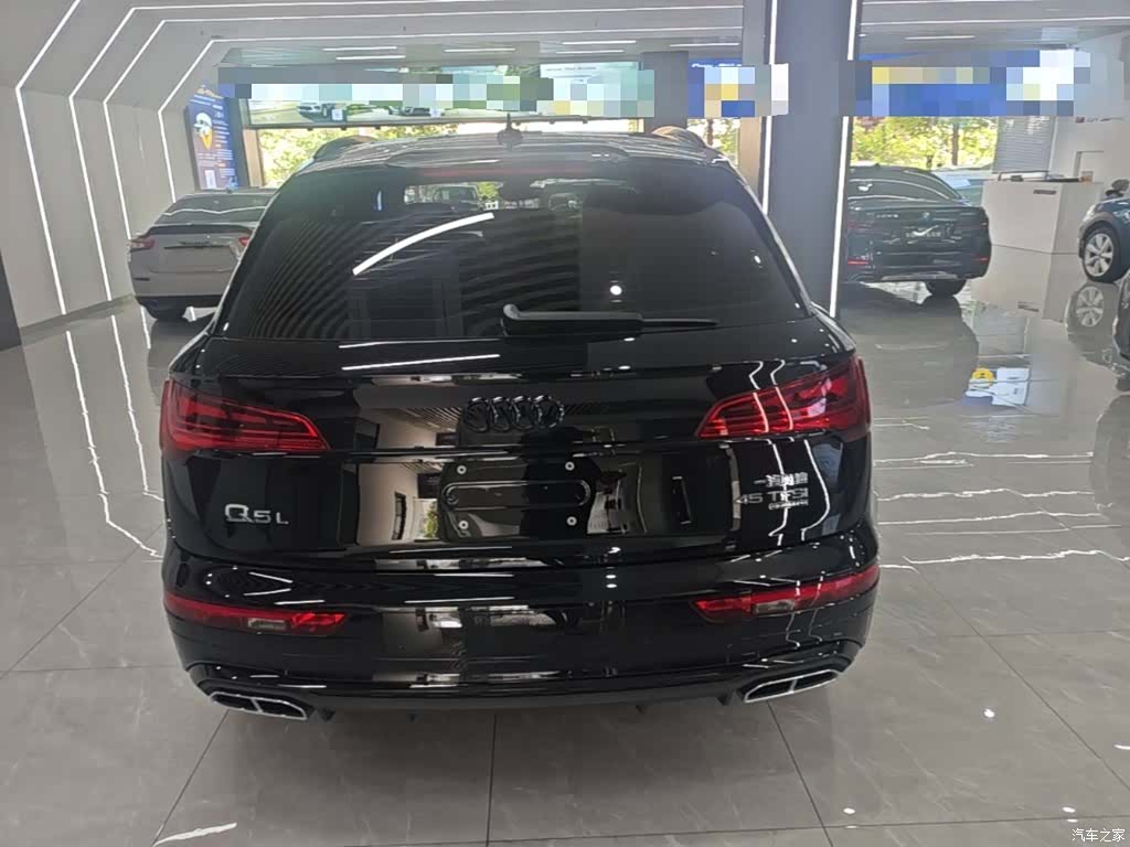 Audi Q5L, 2025 6