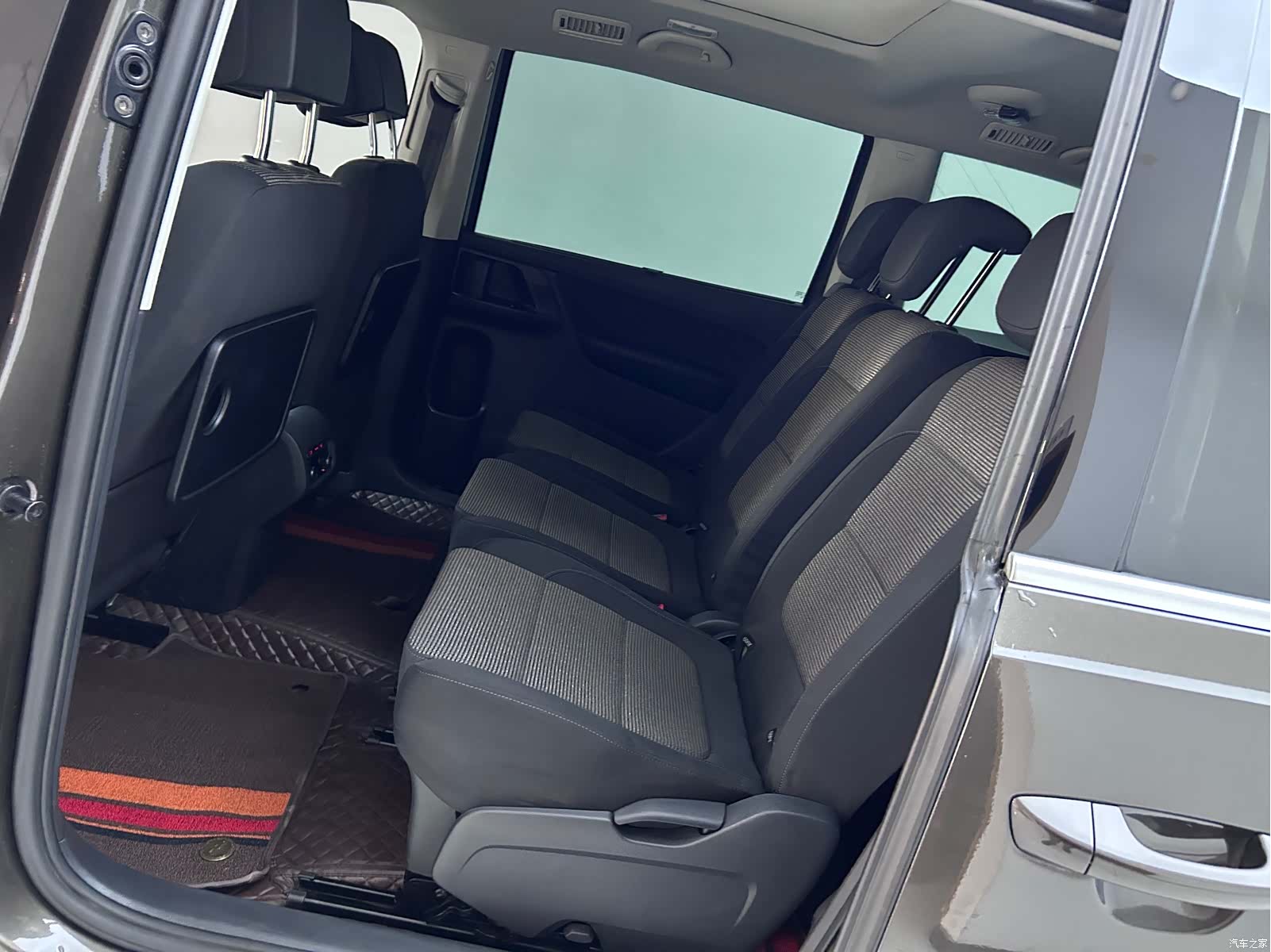 Volkswagen Xia, 2016 9