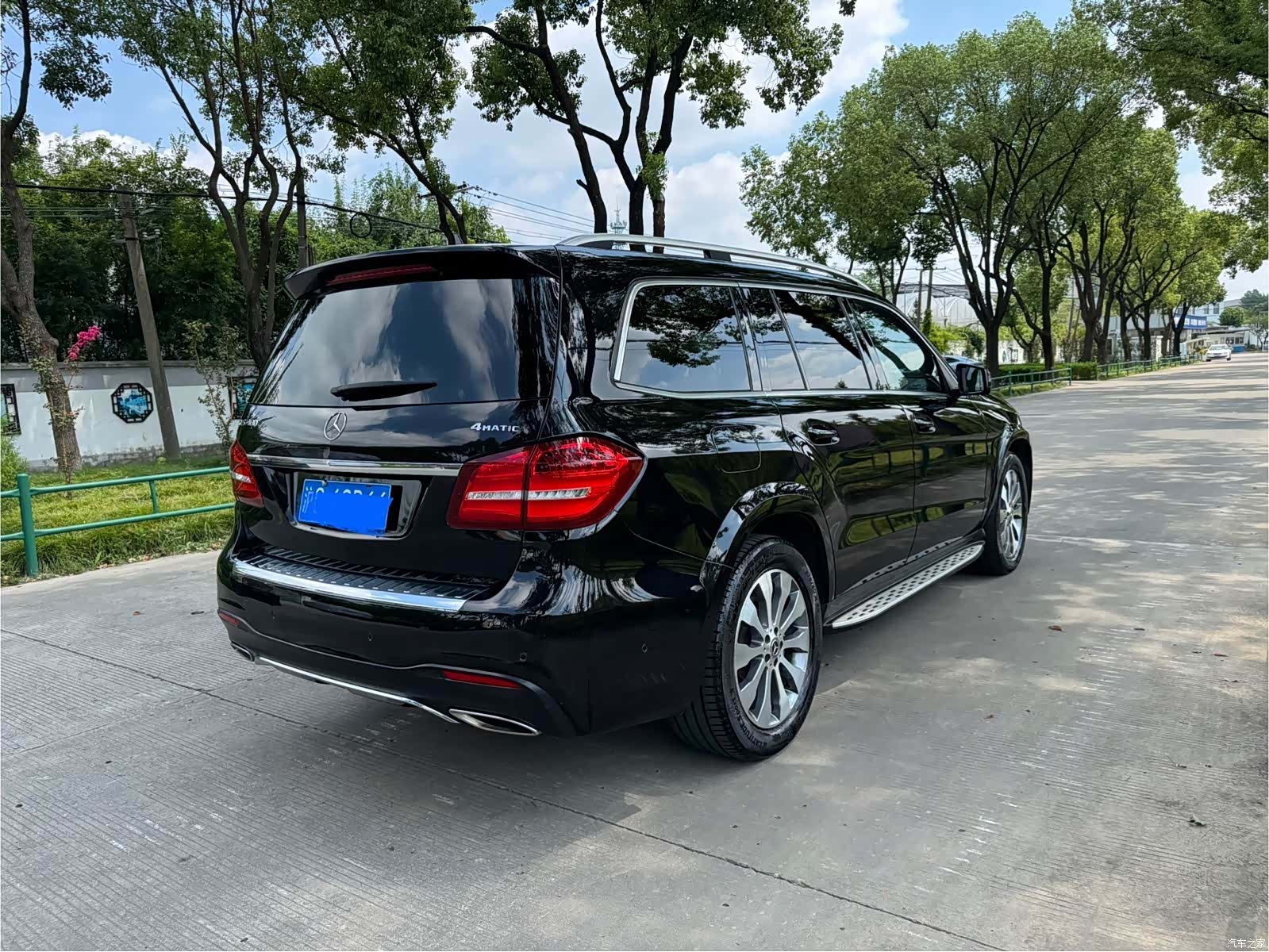 Mercedes-Benz GLS, 2018 15