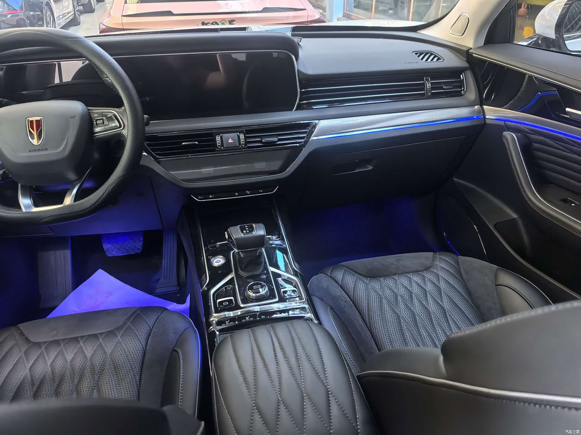 Hongqi HS5, 2022 15